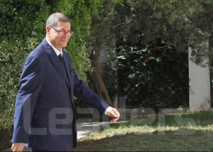 Dernier Conseil des ministres avant le Bardo : Habib Essid entre concentration et bonne humeur (Vidéo et Album photos)