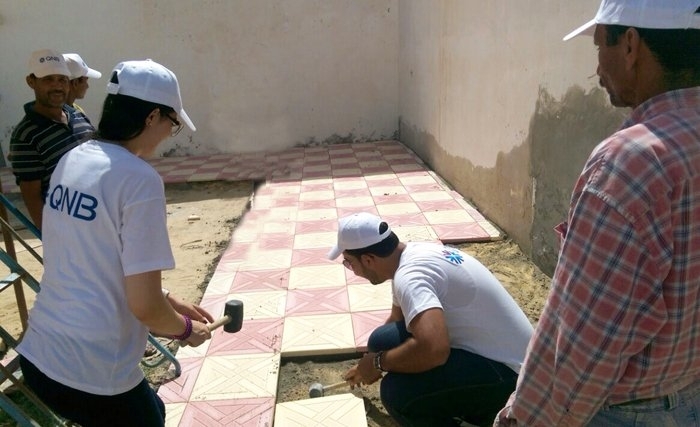 QNB Tunisie contribue à la campagne nationale: «Le mois de l’école» pour la maintenance des établissements éducatifs 