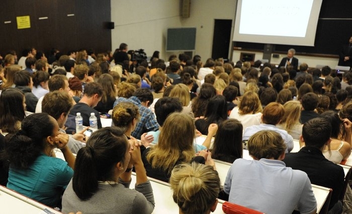 Point de vue sur l’Habilitation Universitaire