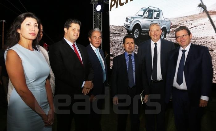 La 404 bâchée de retour, en Peugeot pick-up ultra-performant, sorti de chaîne en Tunisie La 404 bâchée de retour, en Peugeot pick-up ultra-performant, sorti de chaîne en Tunisie