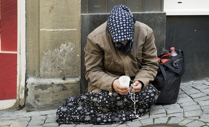 Tunisie: La mendicité entre tolérance et interdiction