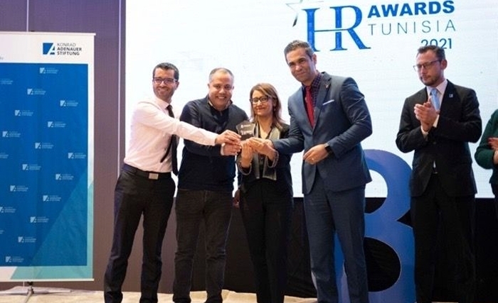 TOPNET remporte le HR AWARDS Tunisia 2021 dans l’axe « Maintien de l’emploi et de la résilience »