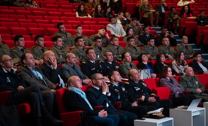 L'intelligence artificielle a été au centre des débats lors du premier congrès tenu à l'INSAT