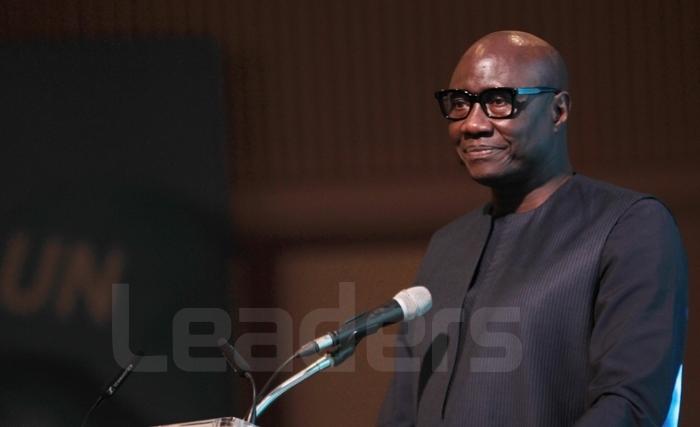 Le général Biram Diop, ministre sénégalais des Forces armées, à la conférence internationale de Tunis : bâtir une confiance mutuelle avec les populations civiles est essentielle (Album photos) Le général Biram Diop, ministre sénégalais des Forces armées, à la conférence internationale de Tunis : bâtir une confiance mutuelle avec les populations civiles est essentielle (Album photos)