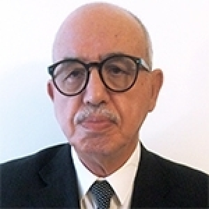 Hommage à Amor Toumi: une vie dédiée à la pharmacie, à la santé publique et à l’action internationale