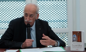 Le palais Ahmed bey à la Marsa célèbre le nouveau livre de Mohamed-El Aziz Ben Achour : La médina  (Album photos)